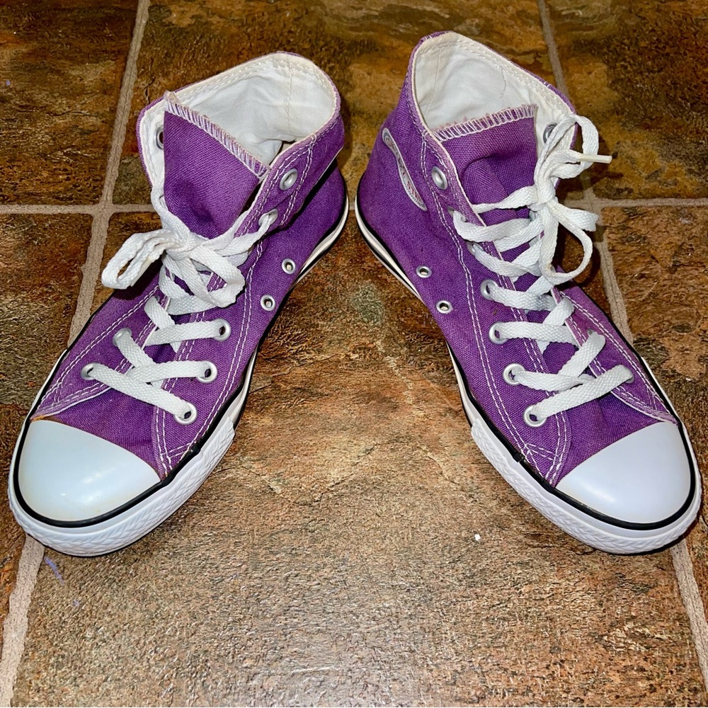 *Barely Worn* Purple Converse Chuck Taylor All Star High Tops - Retails $120
